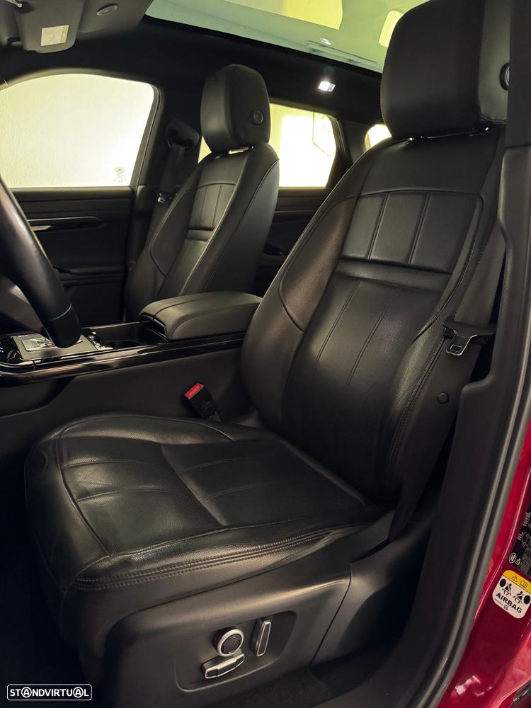 Land Rover Range Rover Evoque - 13