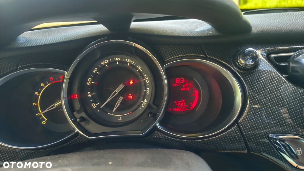 Citroën DS3 1.6 HDi SportChic - 12