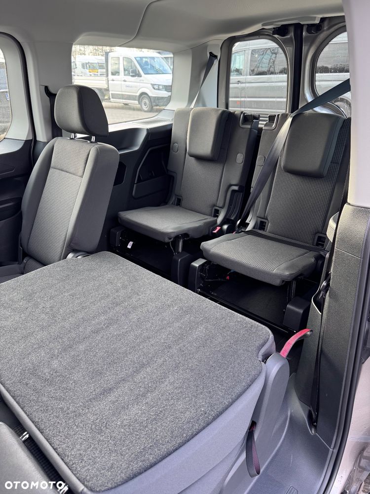 Volkswagen Caddy - 10