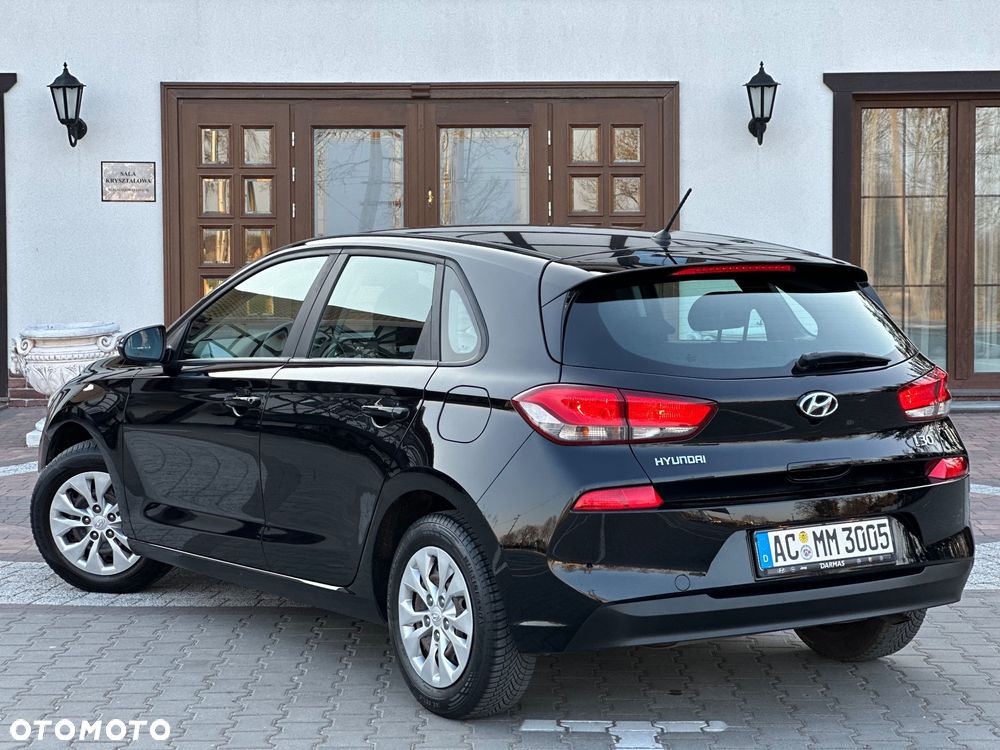 Hyundai i30 1.4 Passion Plus - 13