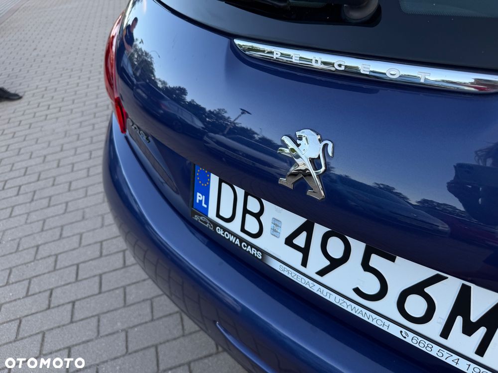 Peugeot 208 PureTech 82 Urban Move - 8