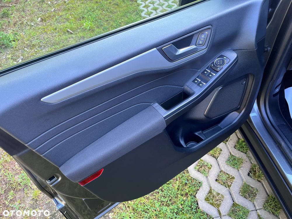 Ford Kuga - 7