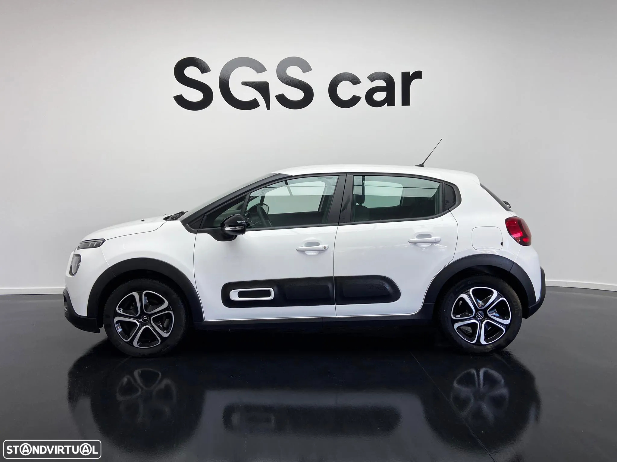Citroën C3 1.2 PureTech Plus - 2