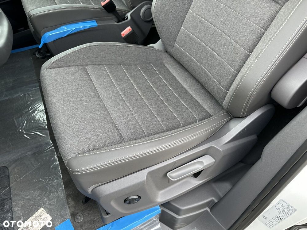 Volkswagen California - 12