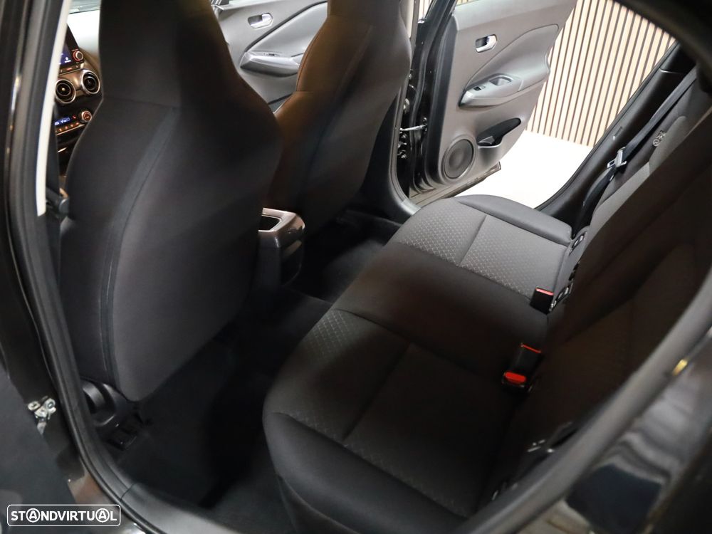 Nissan Juke 1.0 DIG-T N-Connecta DCT - 24