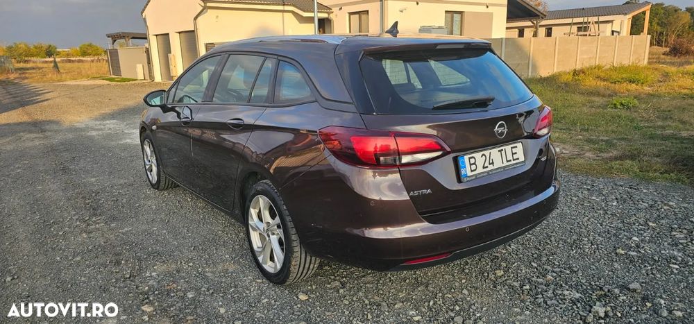Opel Astra Sport Tourer 1.6 CDTI ECOTEC Start/Stop Enjoy - 4