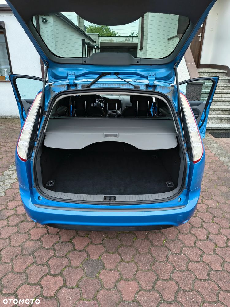 Ford Focus 1.8 FF Gold X - 27