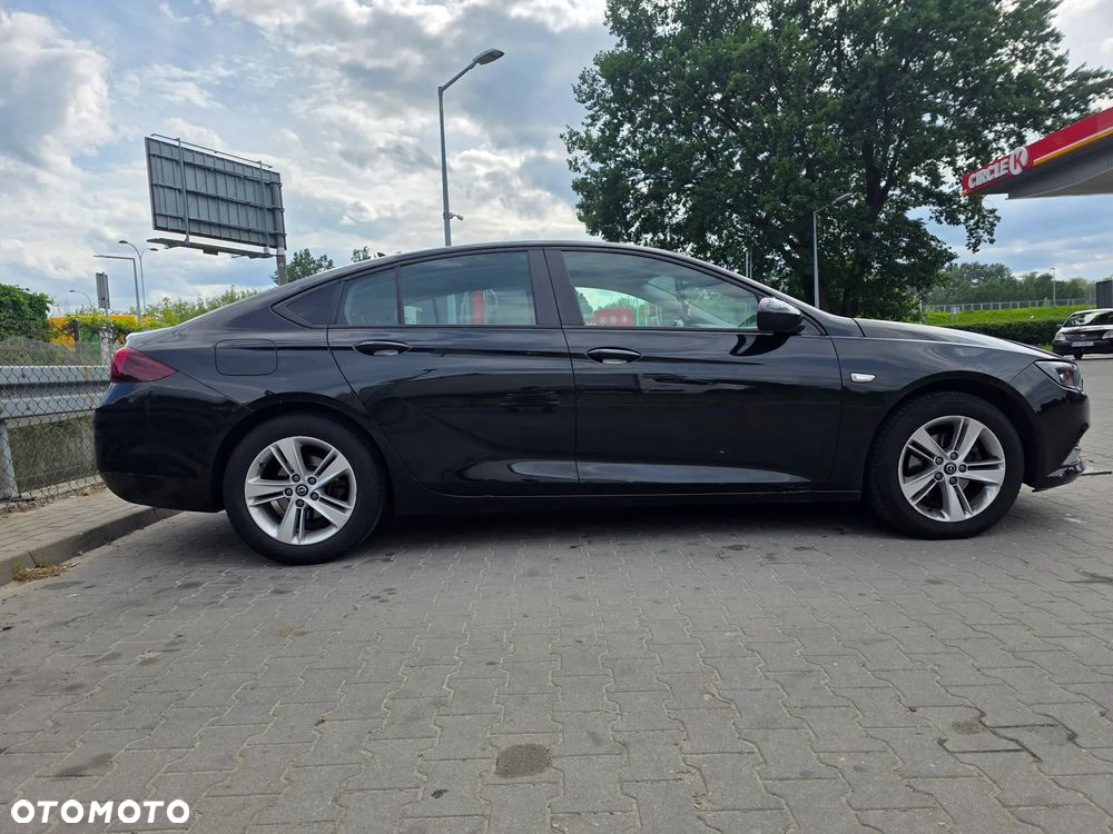 Opel Insignia - 10