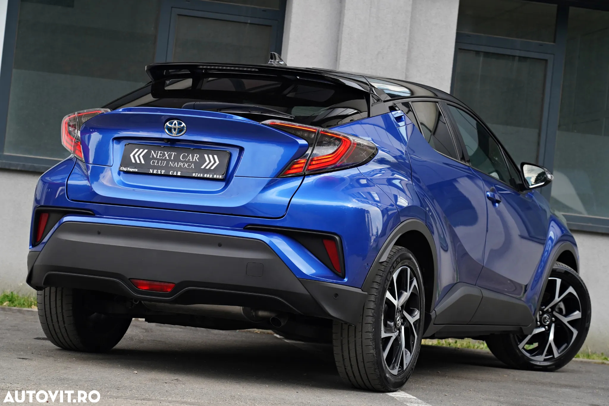 Toyota C-HR 1.8 HSD 122 CP 4x2 CVT Style - 4