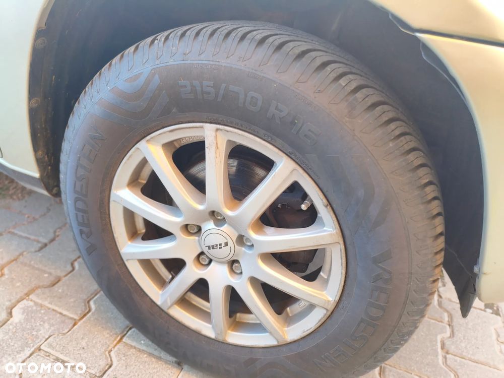 Toyota RAV4 2.0 VVT-i Prestige - 10