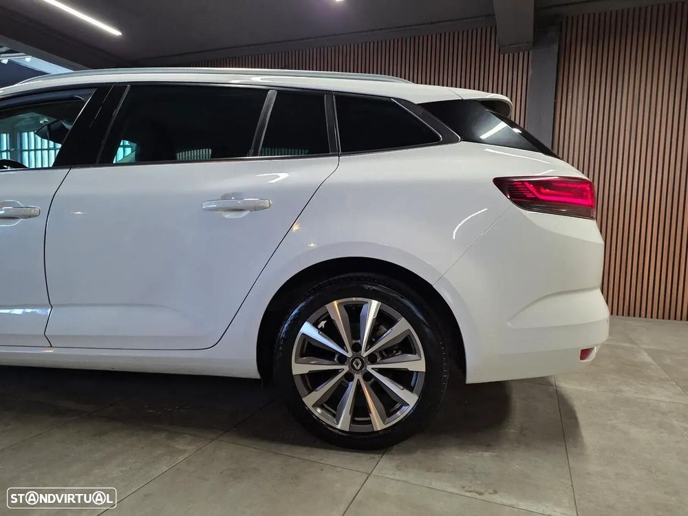 Renault Mégane Sport Tourer 1.5 Blue dCi R.S. Line — fotografia 10