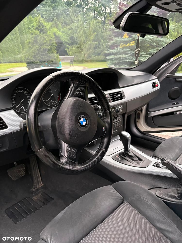 BMW Seria 3 330d xDrive - 20