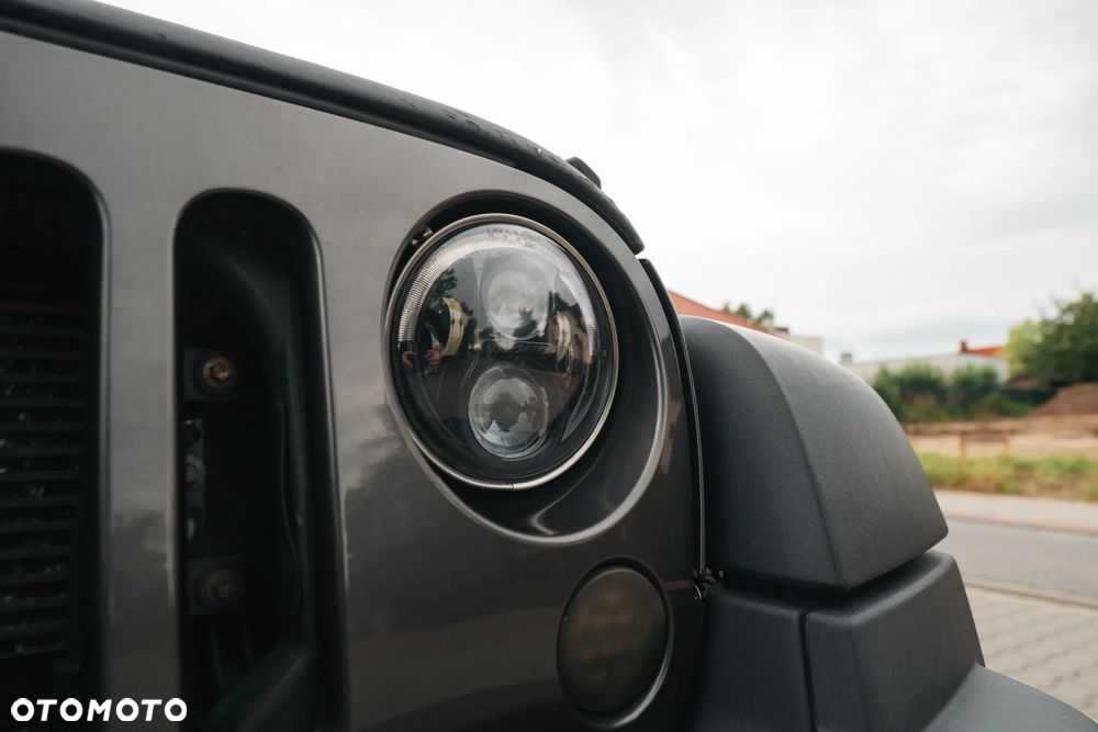 Jeep Wrangler 3.6 Unlim Rubicon - 17