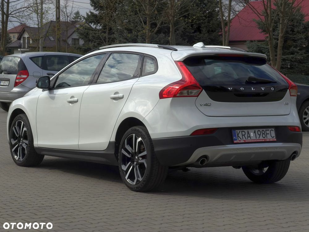 Volvo V40 Cross Country D3 Summum - 7