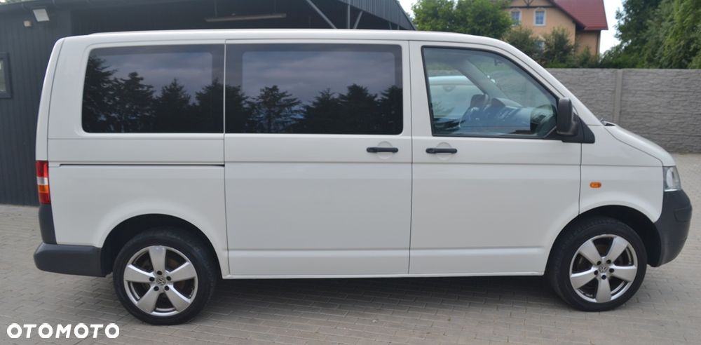 Volkswagen Transporter - 22