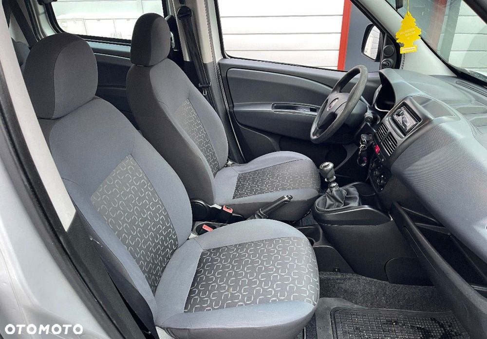 Fiat Doblo - 17