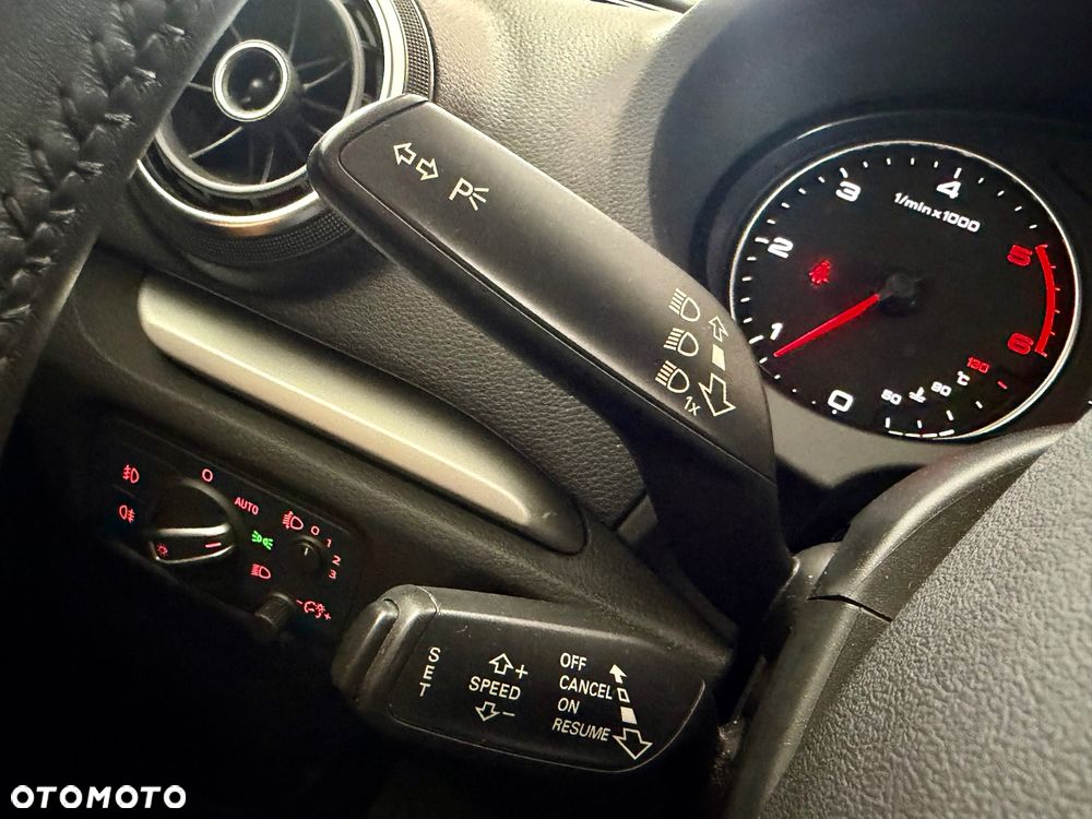 Audi A3 Sportback 1.6 TDI Ambition - 32