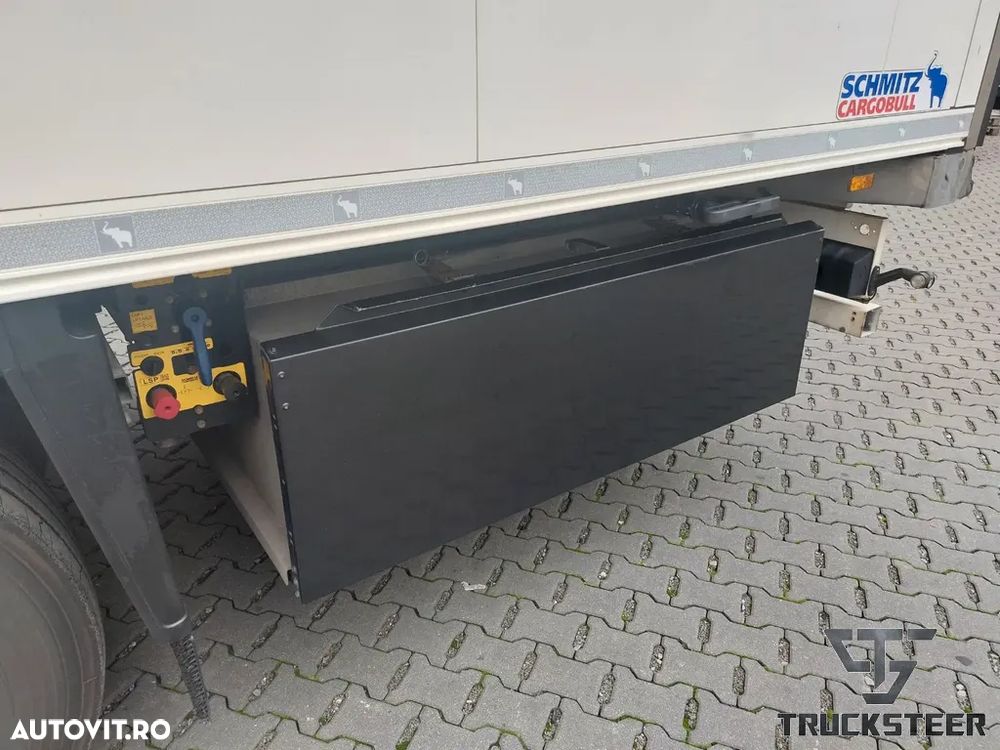 Schmitz Cargobull SKO24 - 16