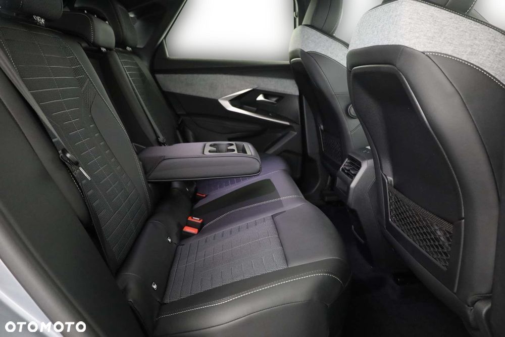 Peugeot 3008 1.2 PureTech mHEV GT E-DCS6 - 10