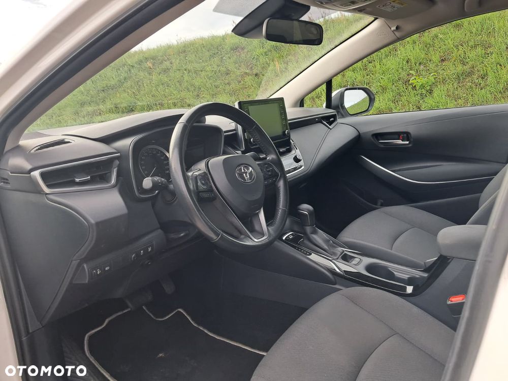 Toyota Corolla 1.8 Hybrid Comfort - 12