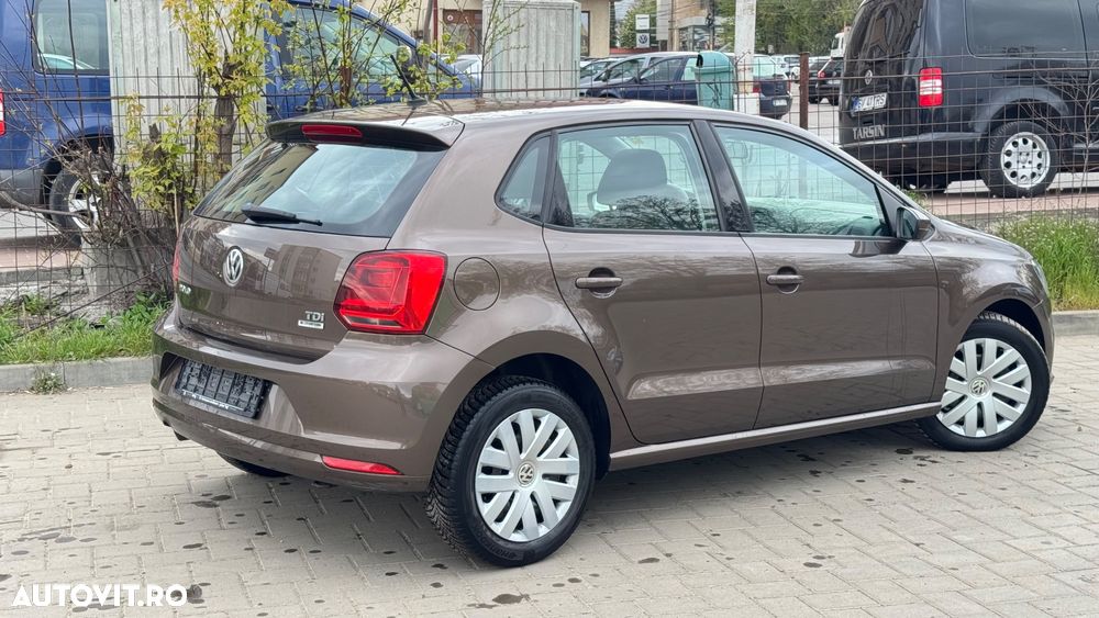 Volkswagen Polo 1.4 TDI (Blue Motion Technology) Comfortline - 6