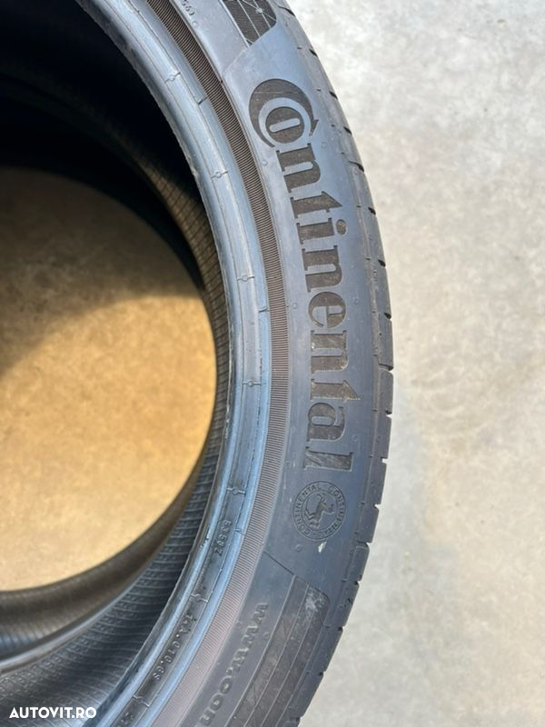 vând 2 anvelope 235/40/20 continental de vară la 6mm - 6