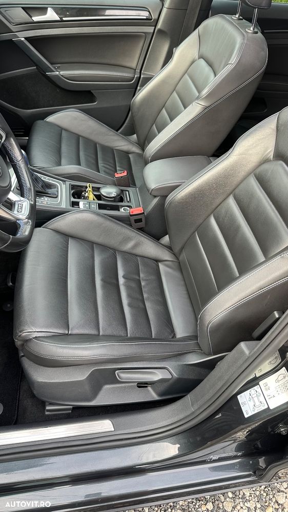 Volkswagen Golf 1.4 GTE Plug-In-Hybrid DSG - 26