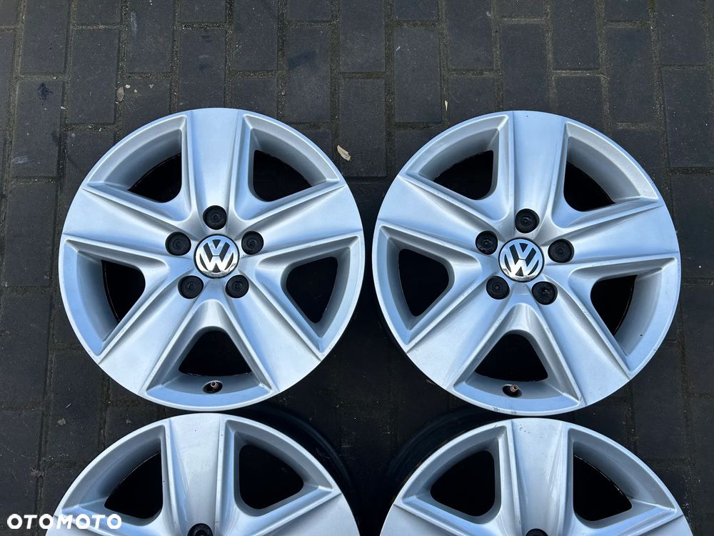 Felgi Strukturalne VW Golf 5, 6, 7, Touran, Sportsvan, Caddy 16 cali 5x112 4szt. z kołpakami - 2