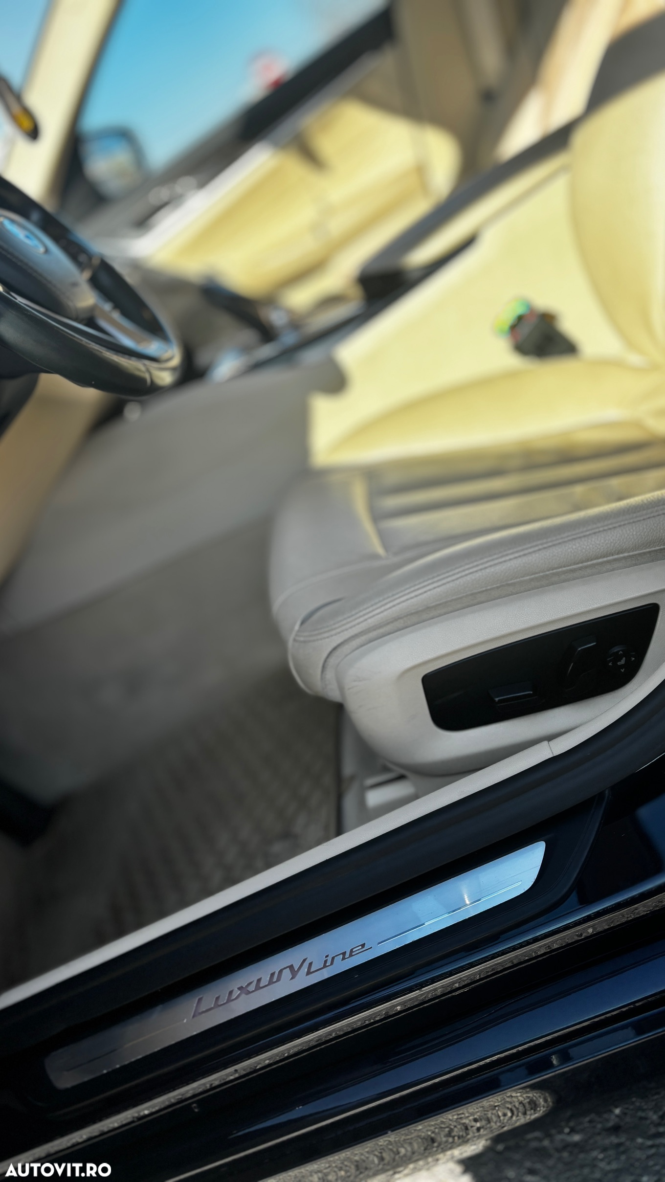 BMW Seria 5 530d xDrive Aut. Luxury Line - 11