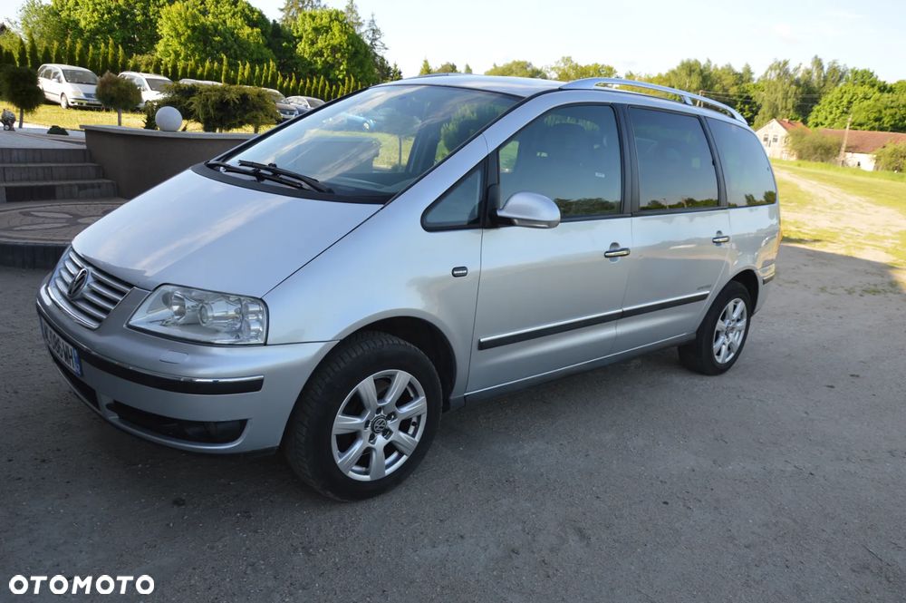 Volkswagen Sharan 1.9 TDI 4Motion United - 5