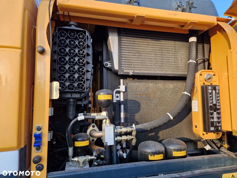 Hyundai Robex 140W-9 Rototilt Sprowadzona 8400Mtg - 15