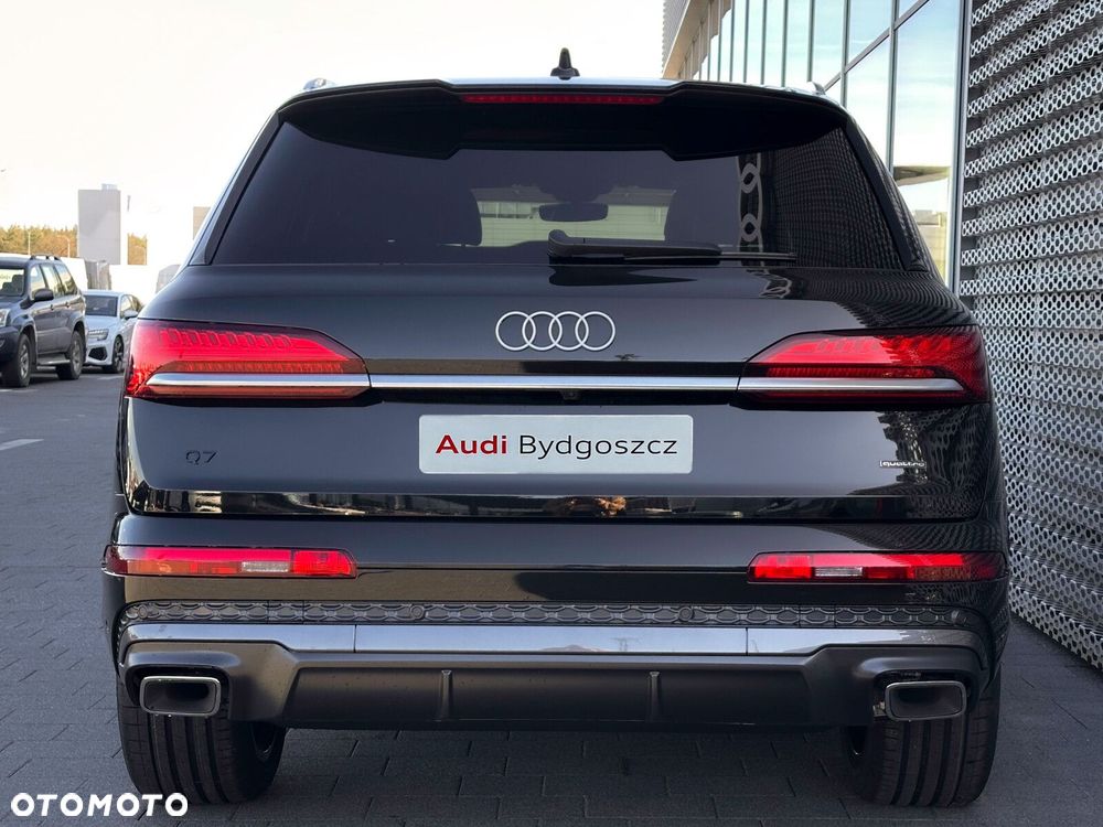Audi Q7 - 7