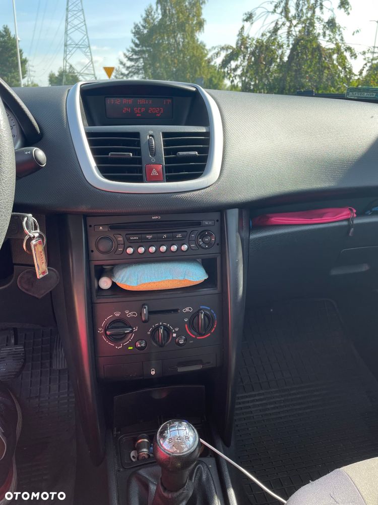 Peugeot 207 1.4 Access - 11
