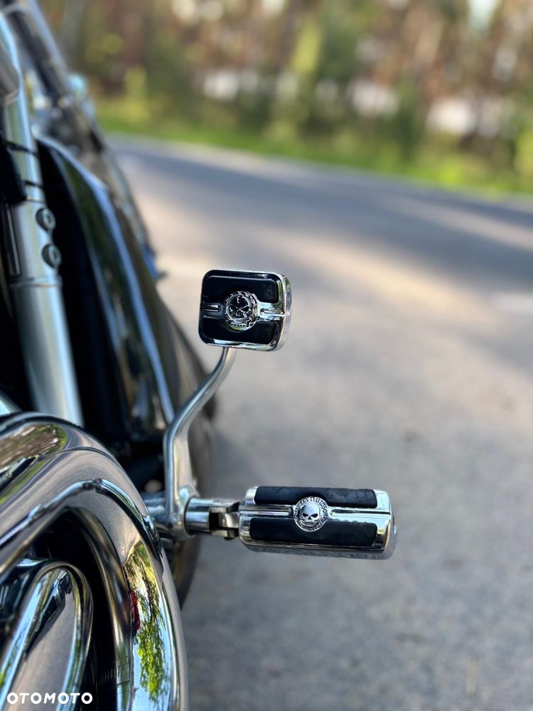Harley-Davidson V-Rod Street Rod - 8