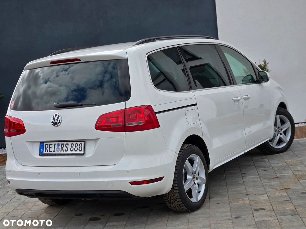 Volkswagen Sharan 2.0 TDI BlueMotion Technology Highline - 16