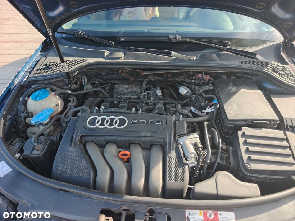 Audi A3 3-drzwiowe 2.0 FSI Ambiente Tiptronic - 10