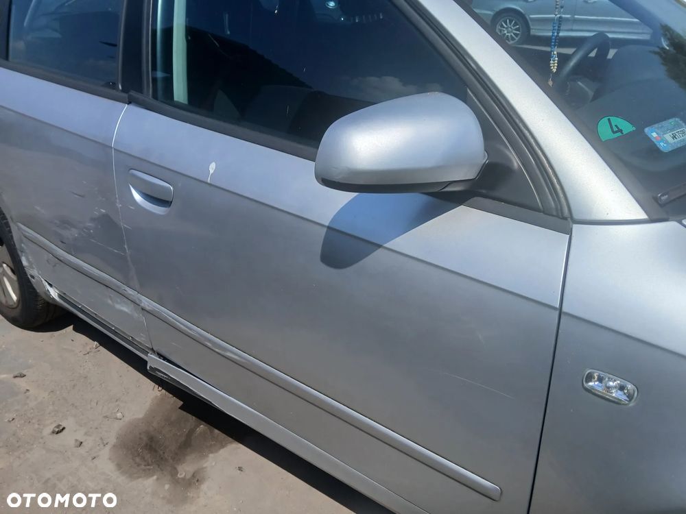 Audi A4 B7 AVANT 2.0 TDI A4 BPW HCF silnik skrzynia napęd sanki belka wahacz wahacze zacisk zaciski zwrotnica piasta kopyto mc person amortyzator sprężyna maglownica - 7