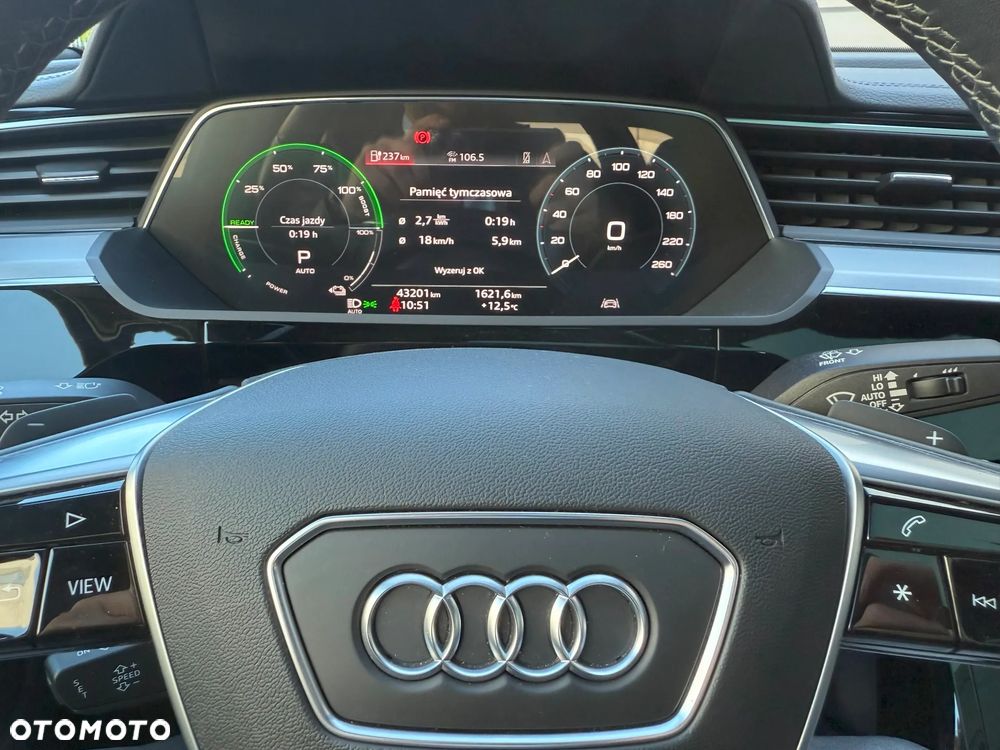 Audi e-tron Sportback 55 quattro S line - 21
