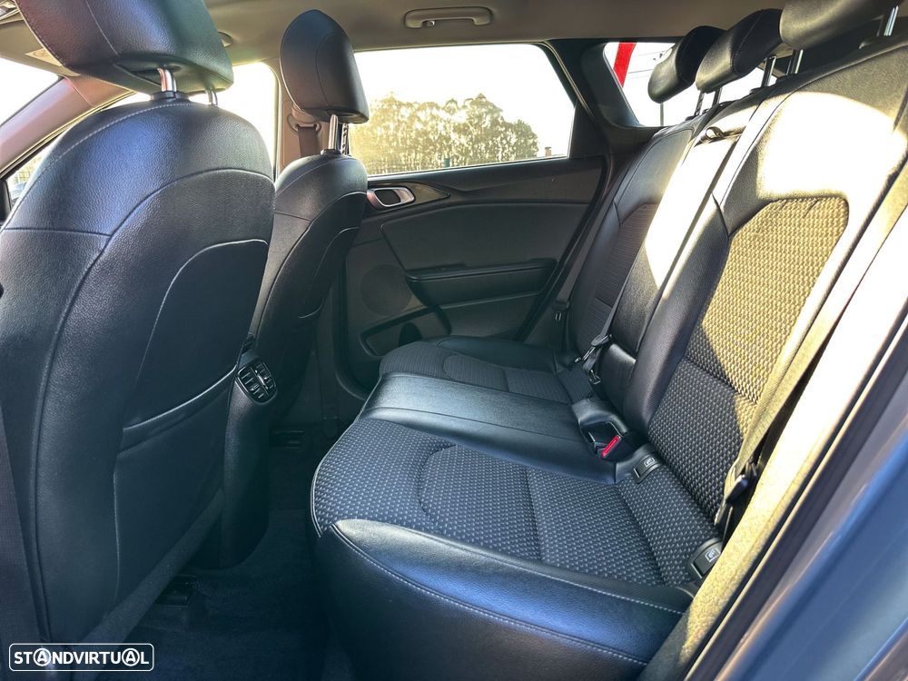 Kia Ceed SW 1.6 CRDi MHEV Drive - 15