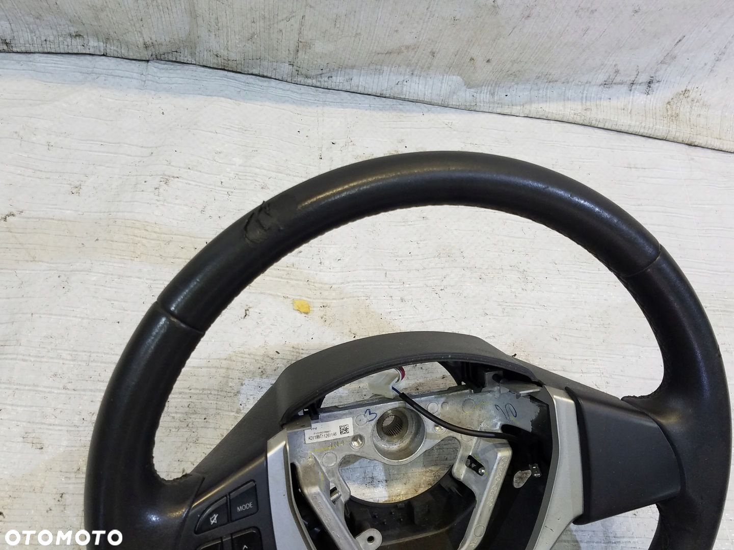 KIEROWNICA SKÓRA SUZUKI SWIFT MK7 - 2