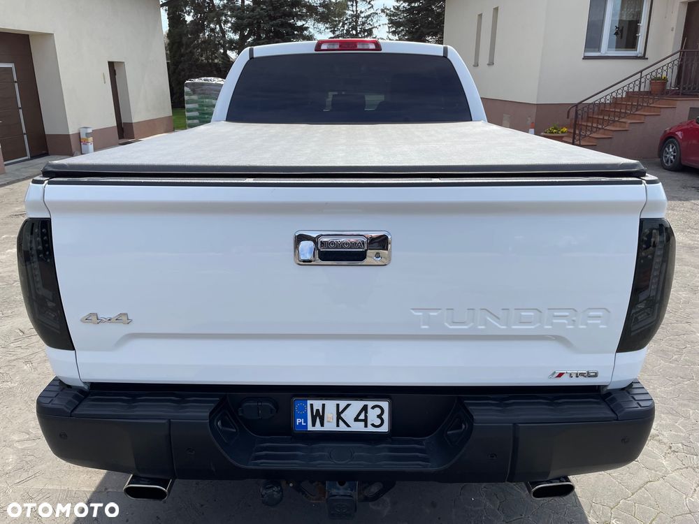 Toyota Tundra 5.7 4x4 Double Cab SR5 - 6