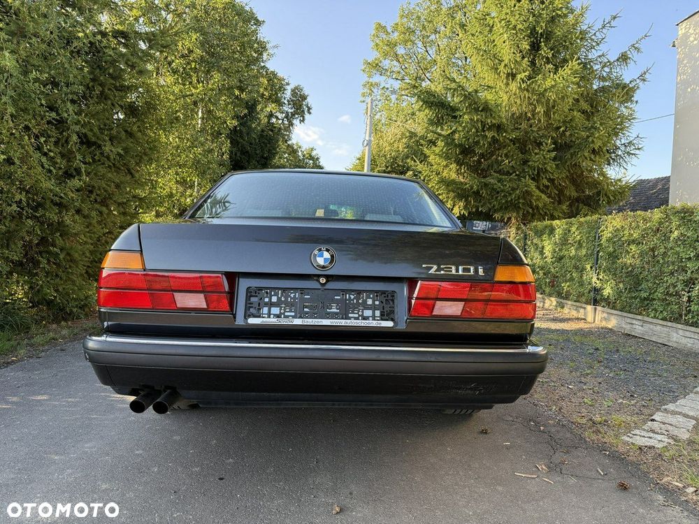 BMW Seria 7 - 40