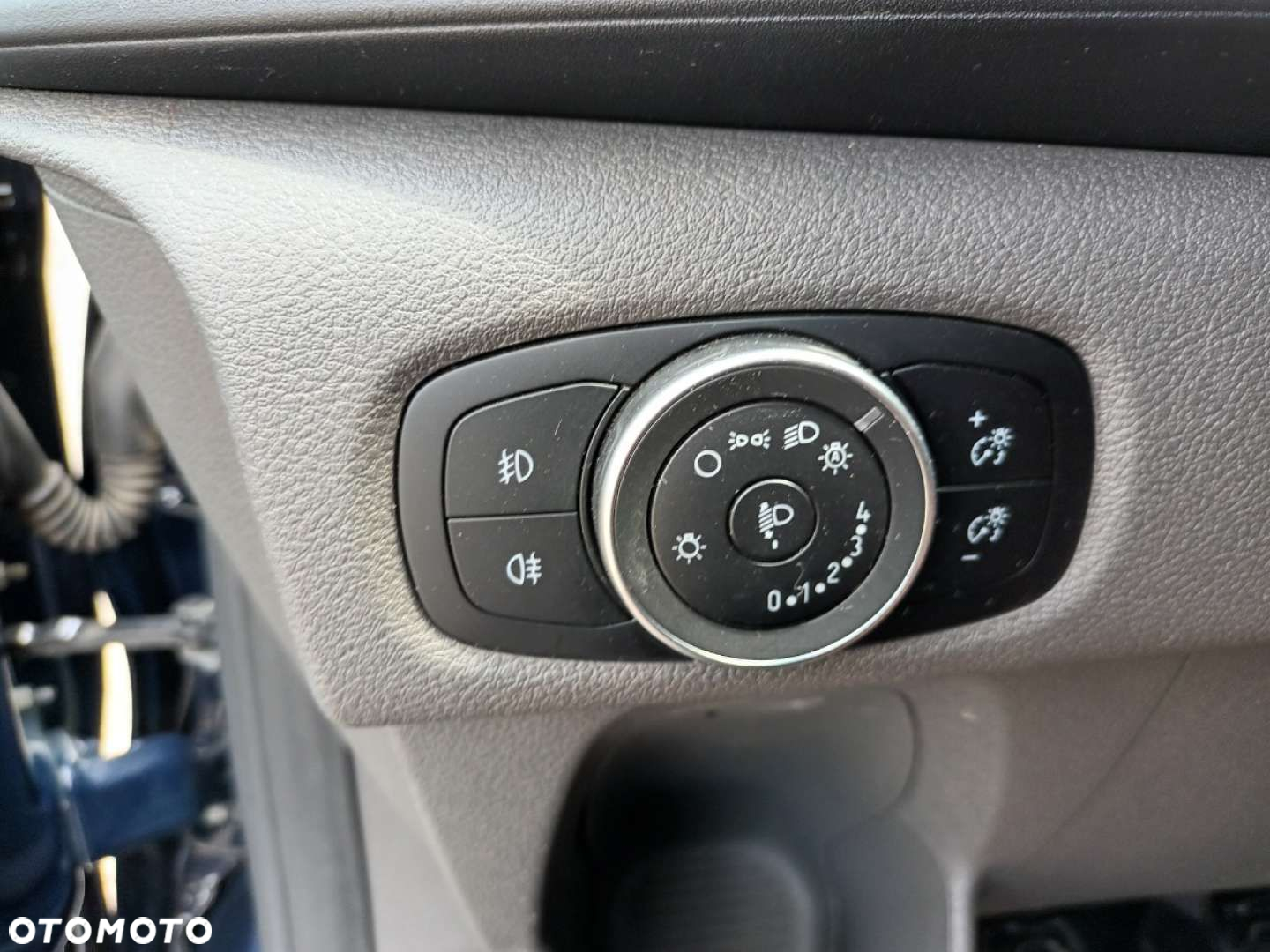 Ford Transit - 14