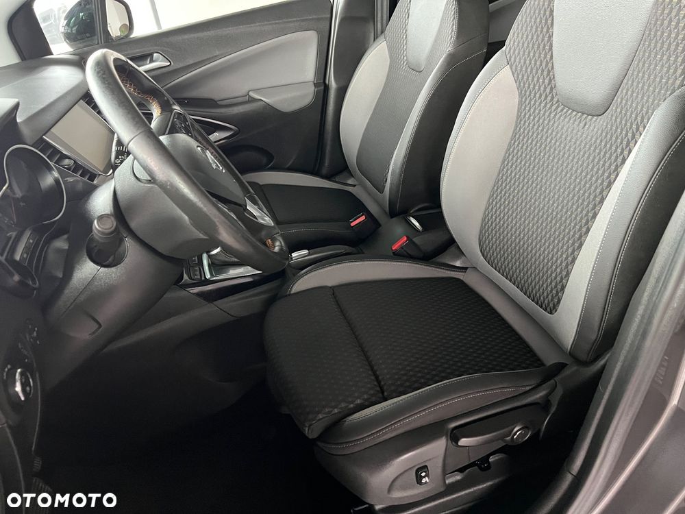 Opel Crossland X - 12
