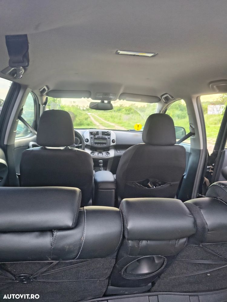 Toyota RAV4 2.2 D-4D Comfort - 5