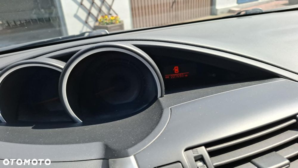 Toyota Verso 1.8 Premium 7os - 9