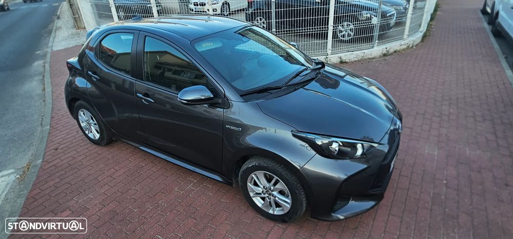 Toyota Yaris 1.5 HDF Comfort Plus - 4