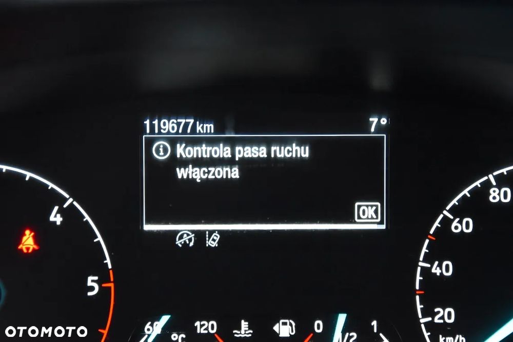 Ford TRANSIT CUSTOM 300 L2H1 - 37