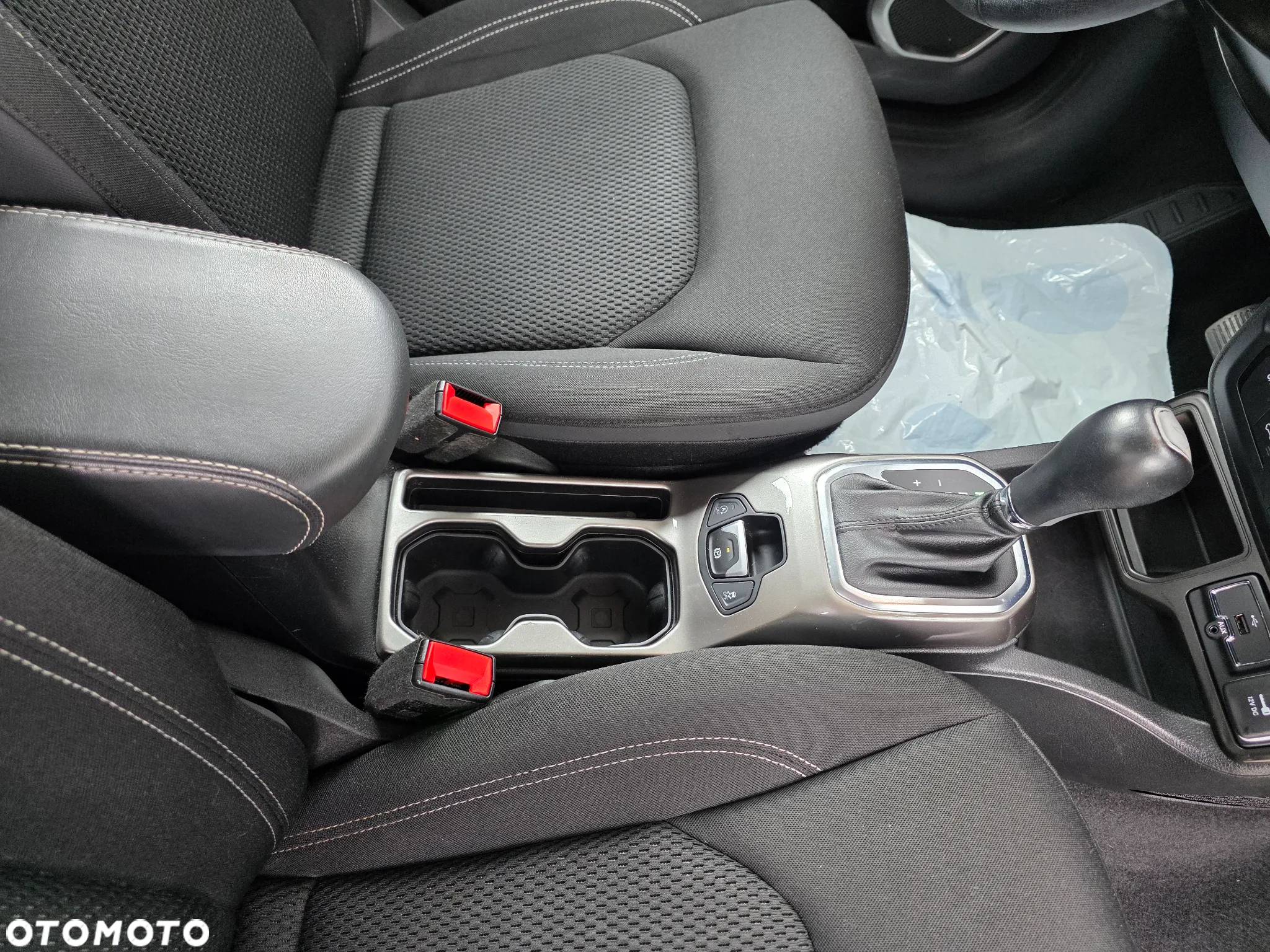 Jeep Renegade 1.3 T-GDI Automatik Limited - 27