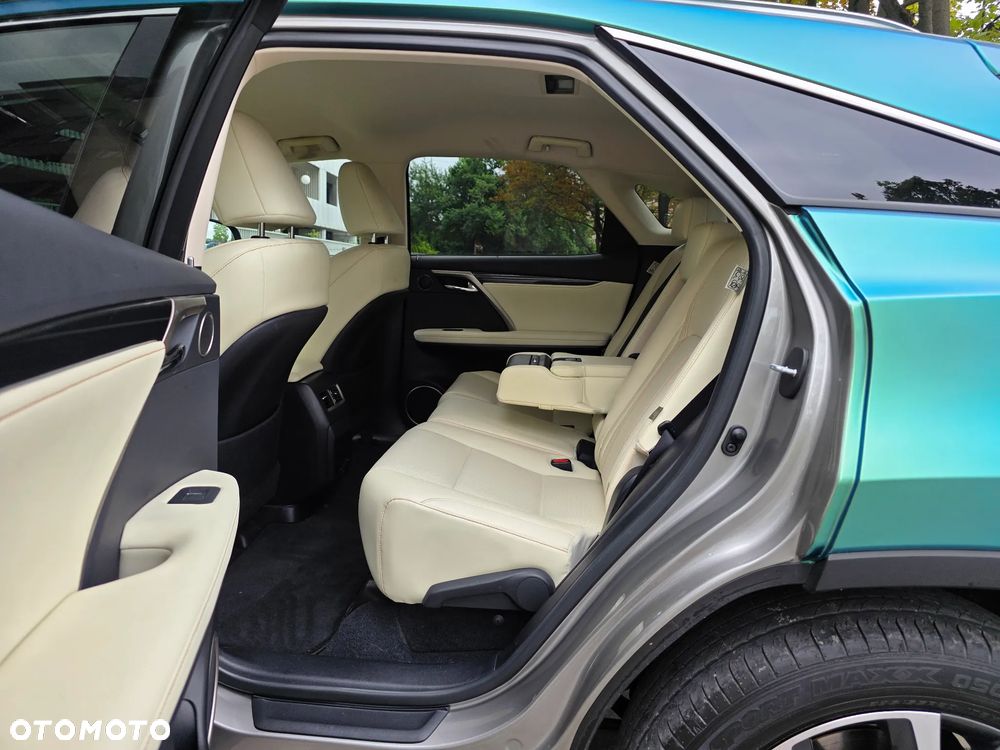 Lexus RX 450h Prestige - 25